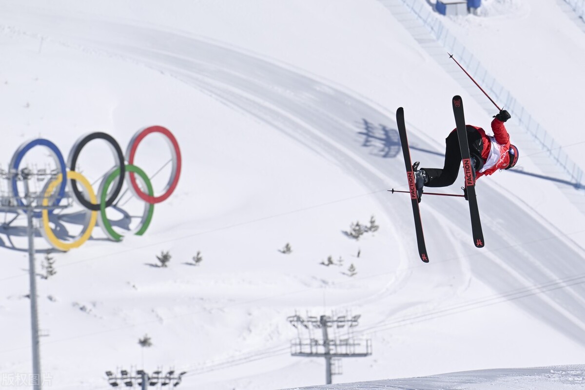 冬奥比赛因大雪延期，自由滑雪推迟后，谷爱凌因祸得福休闲区蓝鸢梦想 - Www.slyday.coM