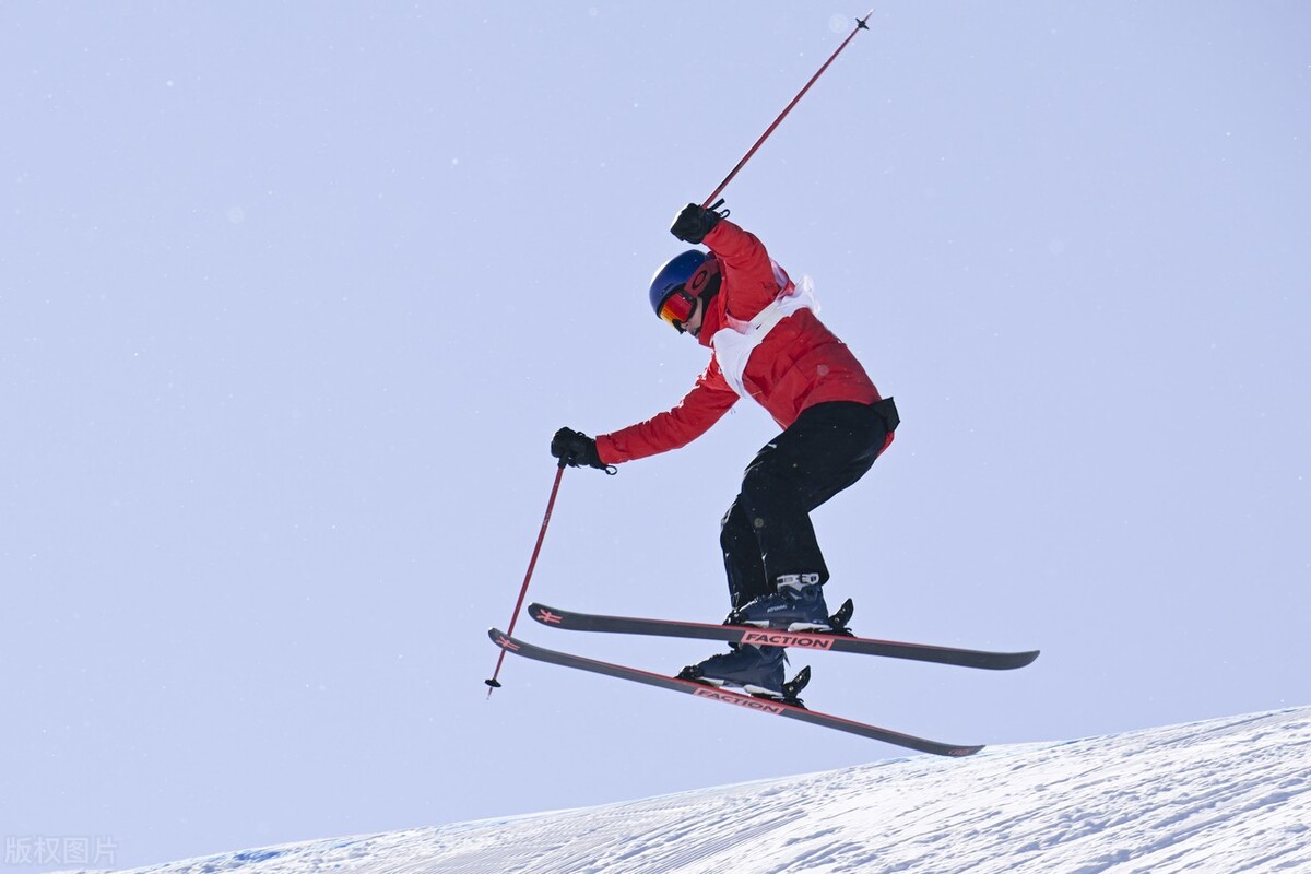 冬奥比赛因大雪延期，自由滑雪推迟后，谷爱凌因祸得福休闲区蓝鸢梦想 - Www.slyday.coM