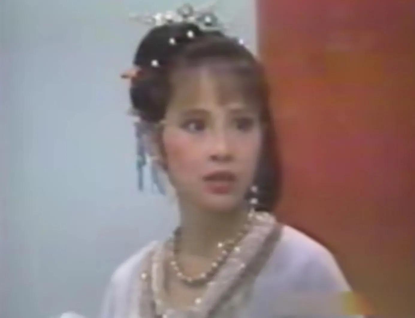 神雕侠侣名场面,八版“程英”摘面具,谁容颜脱俗,谁油腻辣眼?休闲区蓝鸢梦想 - Www.slyday.coM 神雕侠侣名场面,八版“程英”摘面具,谁容颜脱俗,谁油腻辣眼?休闲区蓝鸢梦想 - Www.slyday.coM