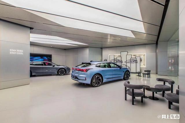 比蔚来还牛！极氪今年建300家门店，001销量超特斯拉Model 3休闲区蓝鸢梦想 - Www.slyday.coM
