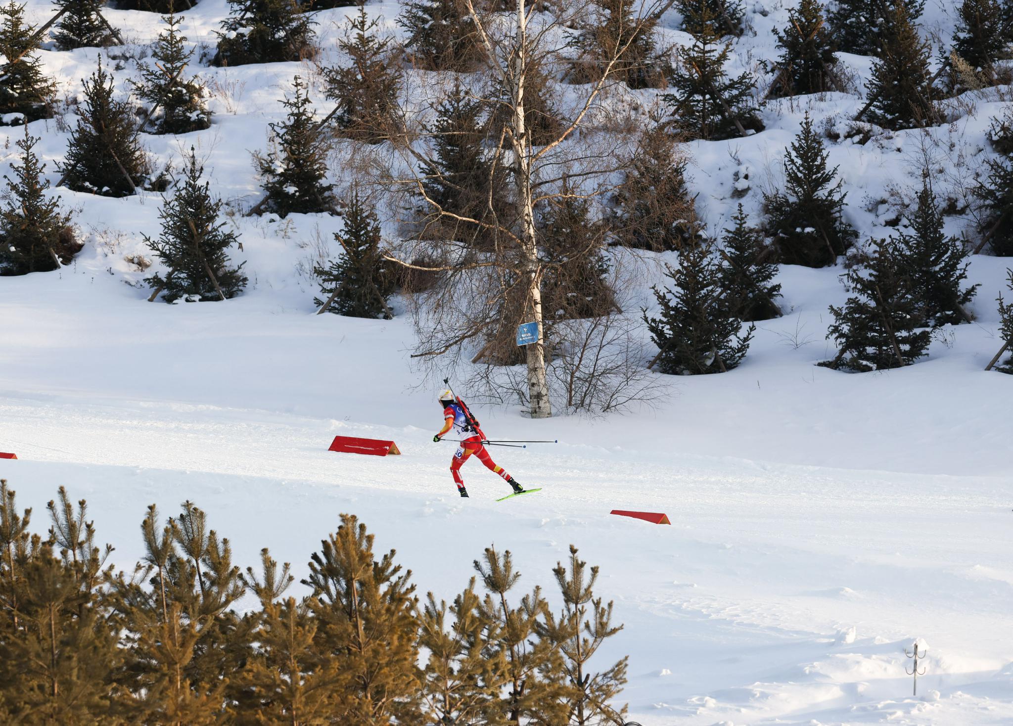 冬季两项——男子15公里集体出发赛况休闲区蓝鸢梦想 - Www.slyday.coM