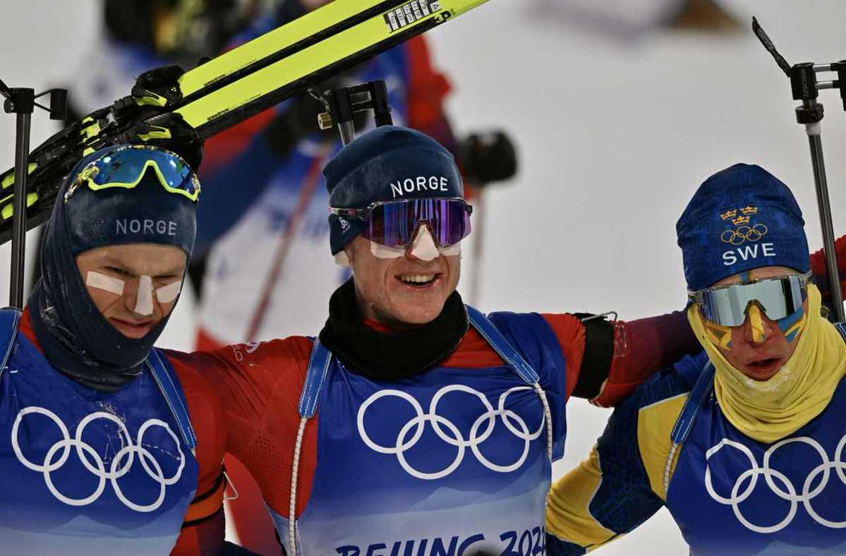 冬季两项男子15公里集体出发：冬奥首个“四金王”产生休闲区蓝鸢梦想 - Www.slyday.coM