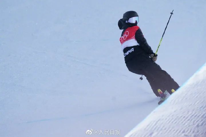 谷爱凌金牌！中国第8金！一个细节上了热搜，网友评论亮了休闲区蓝鸢梦想 - Www.slyday.coM