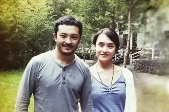 最穷影帝富大龙与小8岁美妻官宣离婚,曾说过当了父亲人生才圆满休闲区蓝鸢梦想 - Www.slyday.coM 最穷影帝富大龙与小8岁美妻官宣离婚,曾说过当了父亲人生才圆满休闲区蓝鸢梦想 - Www.slyday.coM