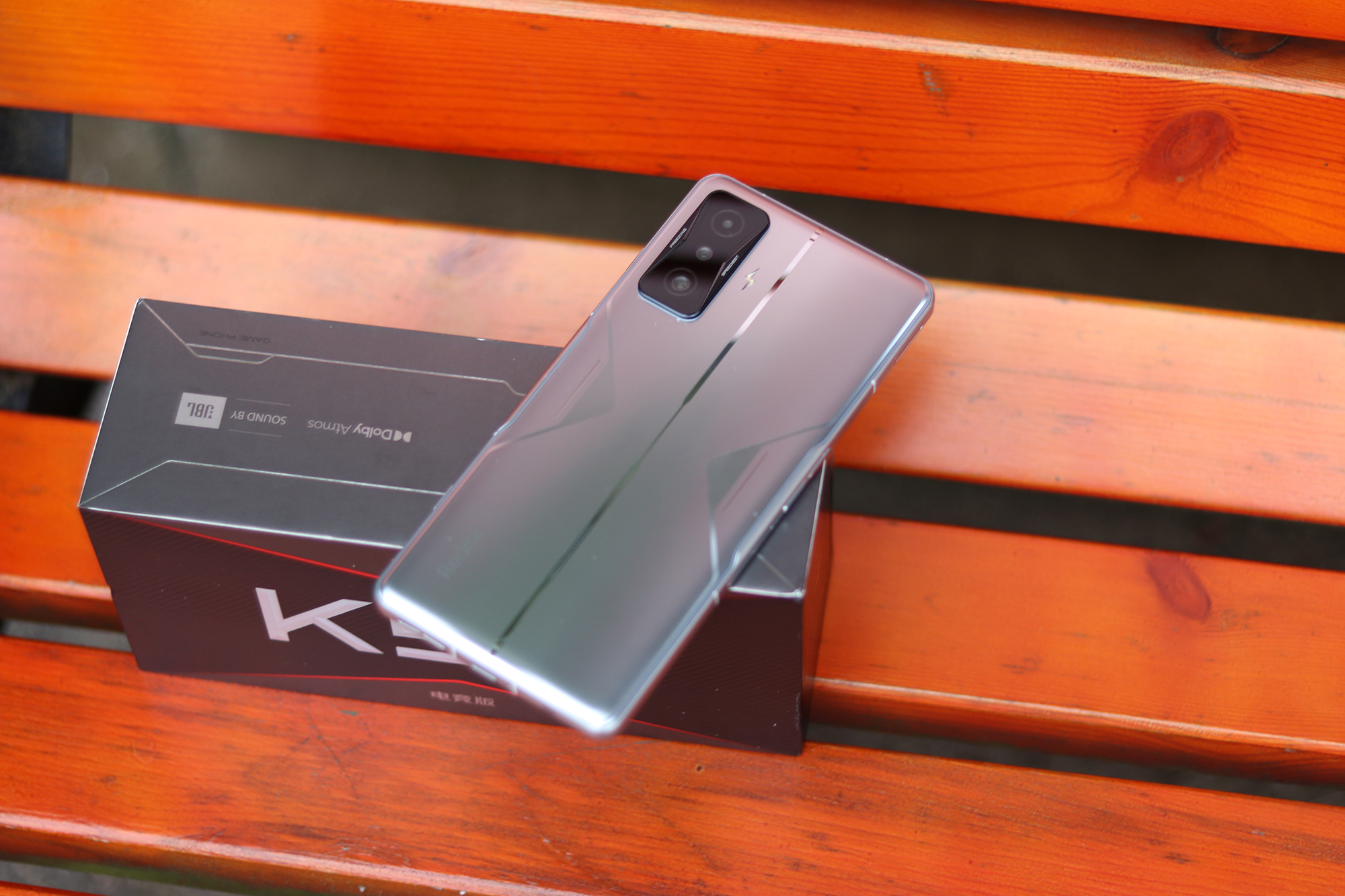 k50电竞版银翼银暗影黑开箱卢伟冰对比友商你会赞叹