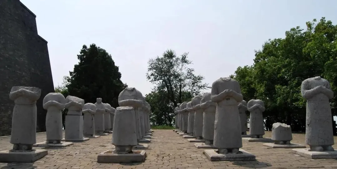 见证唐朝外交最强音的乾陵61蕃臣像为何集体都没有头颅