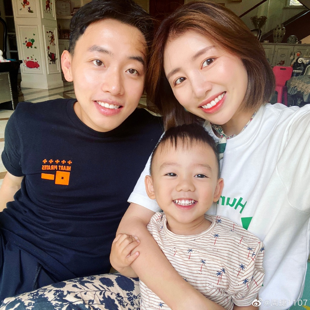 奥运"五金王"邹凯宣布娇妻二胎生女,儿女双全幸福美满|邹凯|双全|周捷