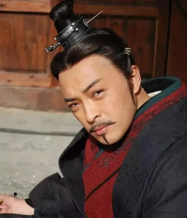 最穷影帝富大龙与小8岁美妻官宣离婚,曾说过当了父亲人生才圆满休闲区蓝鸢梦想 - Www.slyday.coM 最穷影帝富大龙与小8岁美妻官宣离婚,曾说过当了父亲人生才圆满休闲区蓝鸢梦想 - Www.slyday.coM