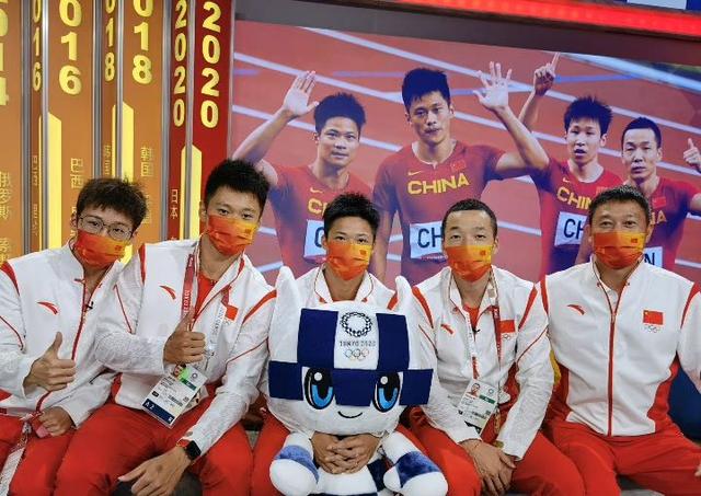 恭喜中国队！祝贺苏炳添！英国男子接力成绩被取消，确定递补铜牌休闲区蓝鸢梦想 - Www.slyday.coM