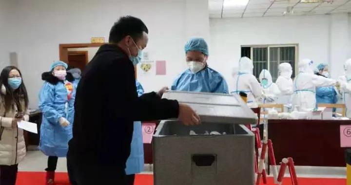 唯聚时代“月月换新包” 奖金制度被指具有涉传