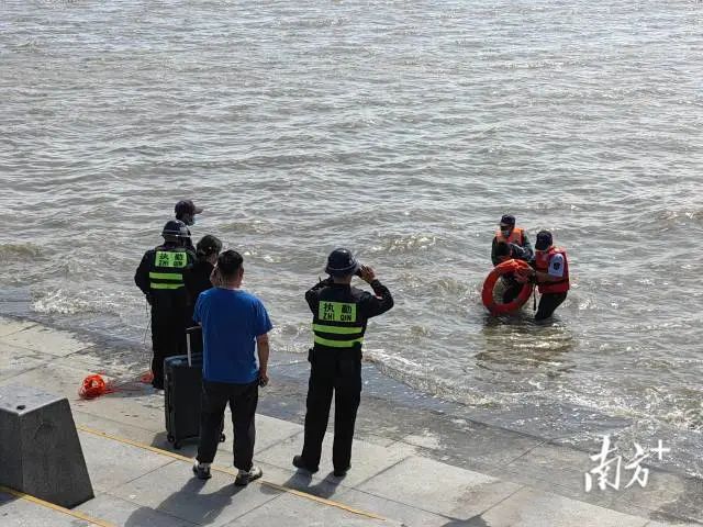 最新！广东+3，抓涉偷渡案18人休闲区蓝鸢梦想 - Www.slyday.coM