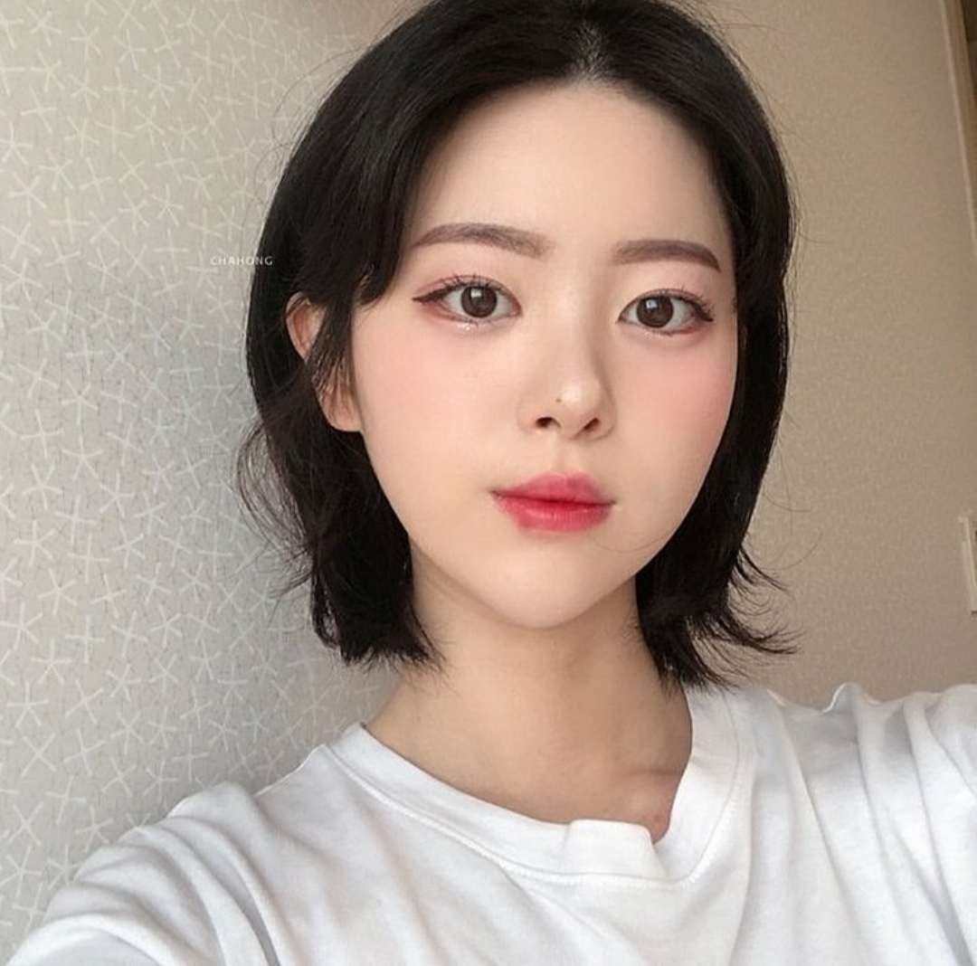 减龄齐脖短发呀