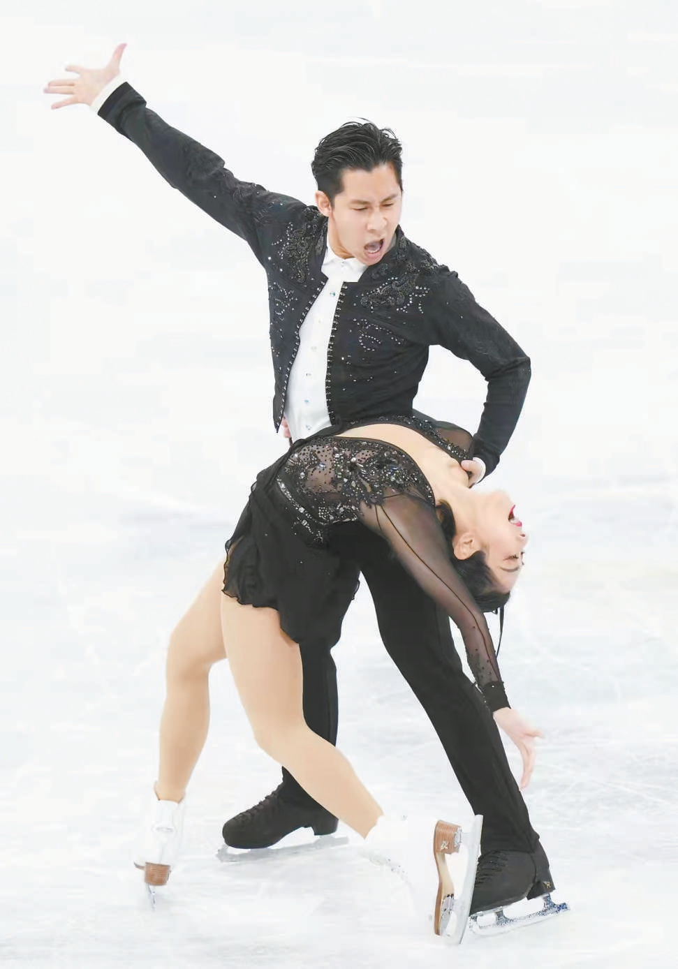 中国两对花滑组合冲击金牌，三组对手实力也很强大休闲区蓝鸢梦想 - Www.slyday.coM