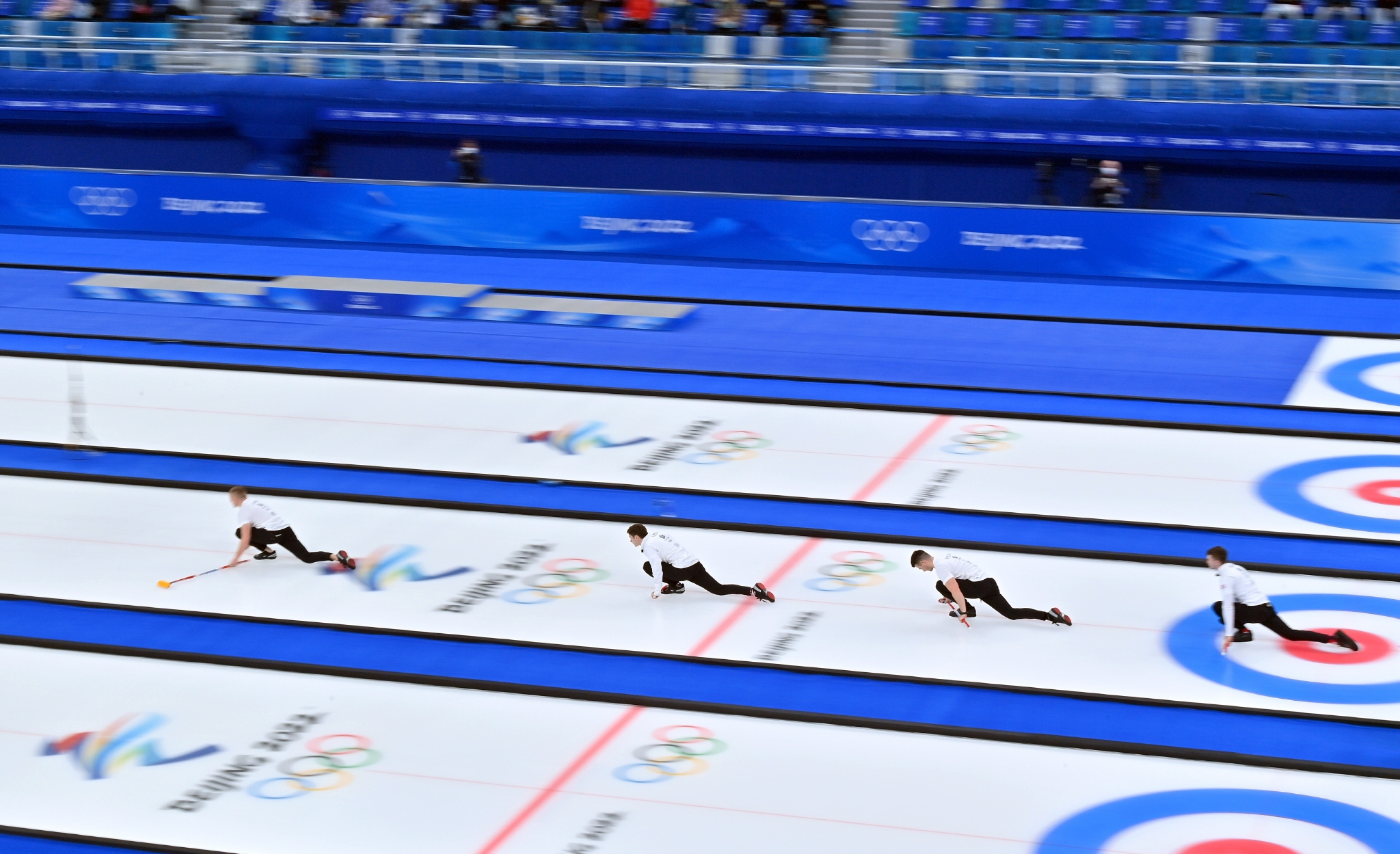 冰壶——男子金牌赛：英国队对阵瑞典队休闲区蓝鸢梦想 - Www.slyday.coM