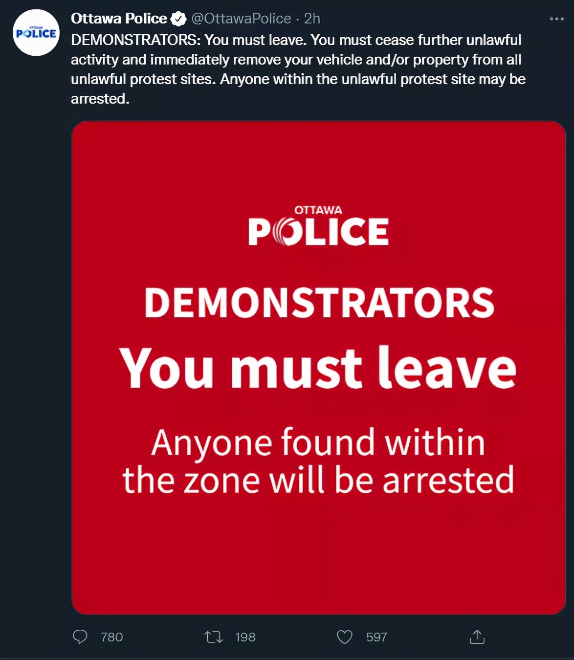 两条消息：一名乌士兵被打死，加拿大进入紧急状态，警察践踏人权休闲区蓝鸢梦想 - Www.slyday.coM