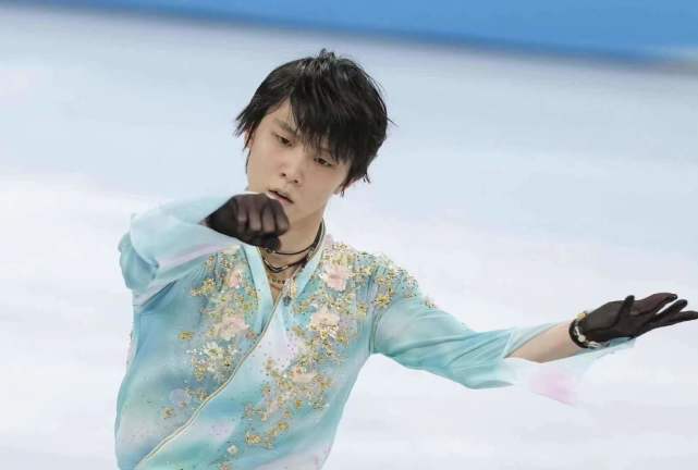 羽生结弦三套考斯滕闪耀北京!“春来了”超美,不愧为冰上贵公子休闲区蓝鸢梦想 - Www.slyday.coM 羽生结弦三套考斯滕闪耀北京!“春来了”超美,不愧为冰上贵公子休闲区蓝鸢梦想 - Www.slyday.coM