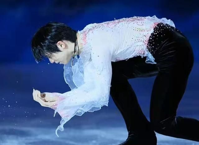 羽生结弦今天用中文喊“谢谢”！柚子不用喇叭致谢，只用嗓子去喊休闲区蓝鸢梦想 - Www.slyday.coM