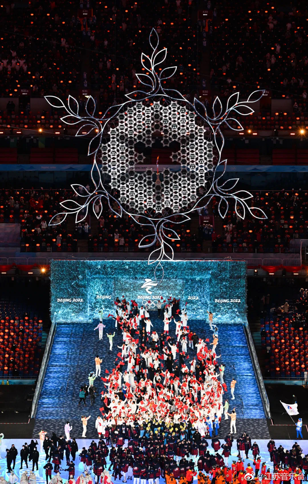 北京冬奥会正式落幕了！闭幕式依旧是中国式浪漫，美到让人炫目……休闲区蓝鸢梦想 - Www.slyday.coM