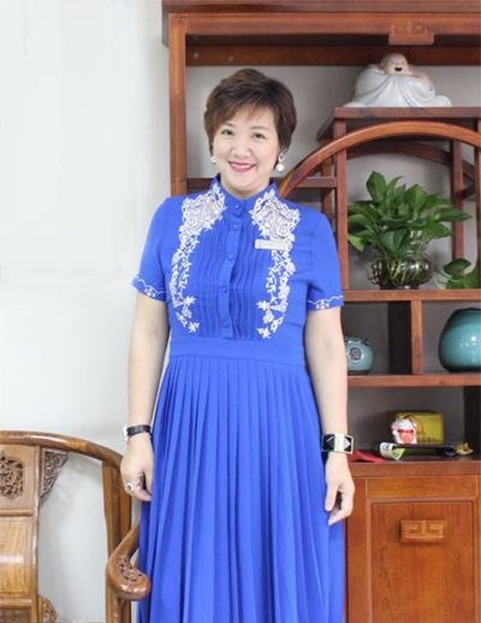 53岁刘玉婷罕曝近况嫁入豪门17年身材丰腴定居内地成公司总裁