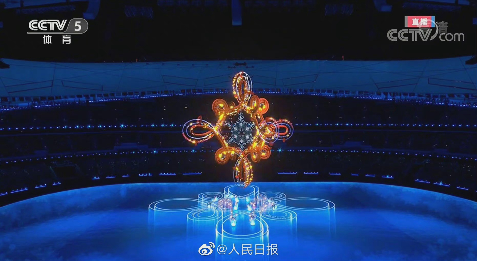 2022冬奥会中国结雪花图片