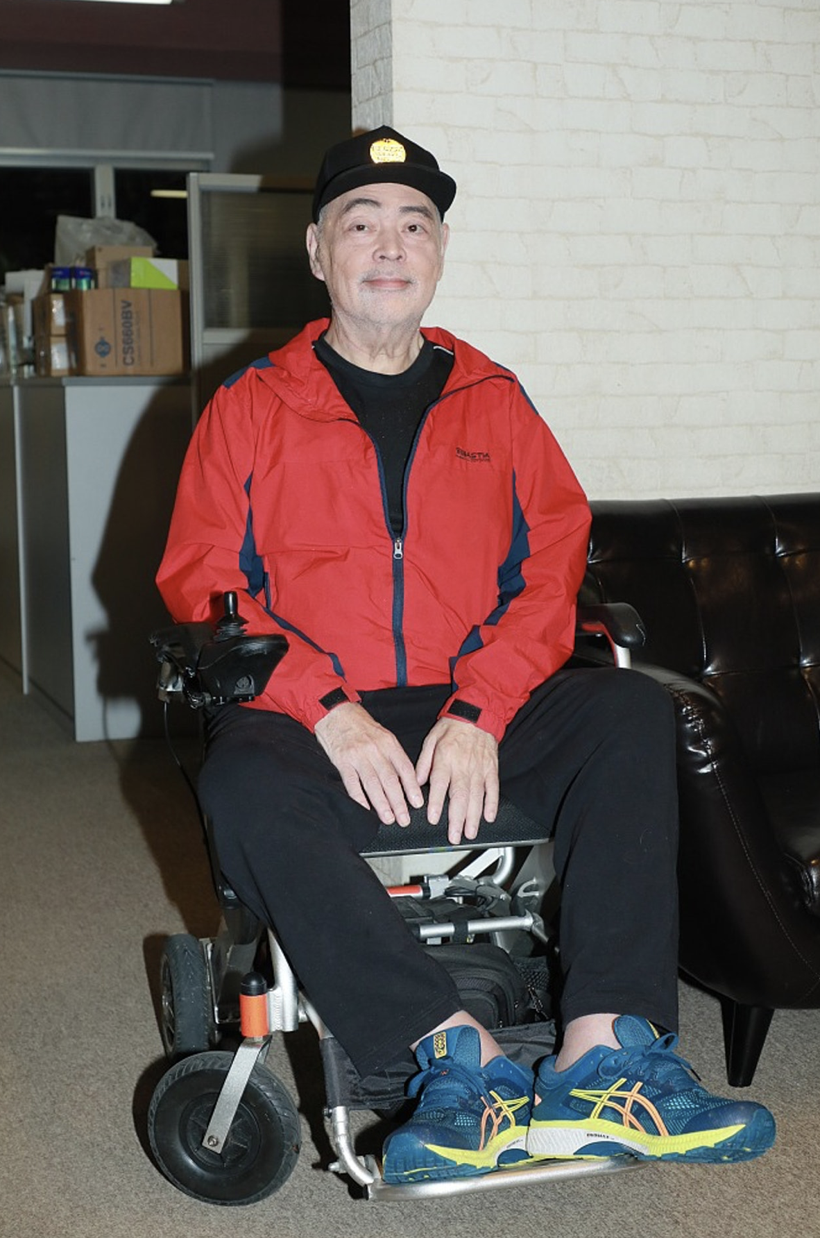 歌手张伟文确诊情况令人担忧长期患有慢性病至今仍未接种疫苗