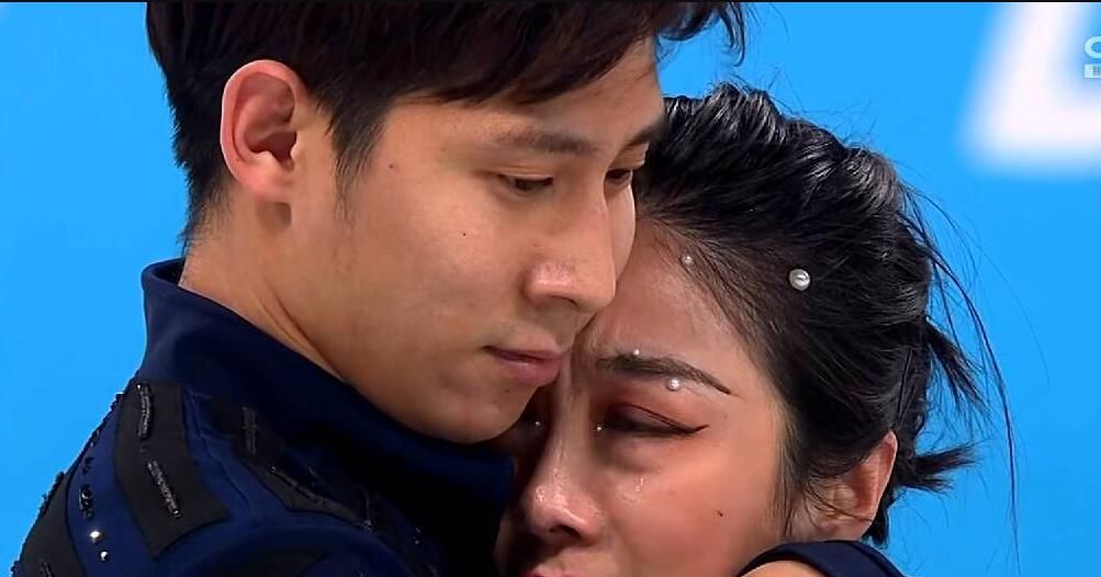 葱桶15年终夺奥运金牌!韩聪挥拳怒吼,隋文静泪流满面,全场沸腾休闲区蓝鸢梦想 - Www.slyday.coM 葱桶15年终夺奥运金牌!韩聪挥拳怒吼,隋文静泪流满面,全场沸腾休闲区蓝鸢梦想 - Www.slyday.coM