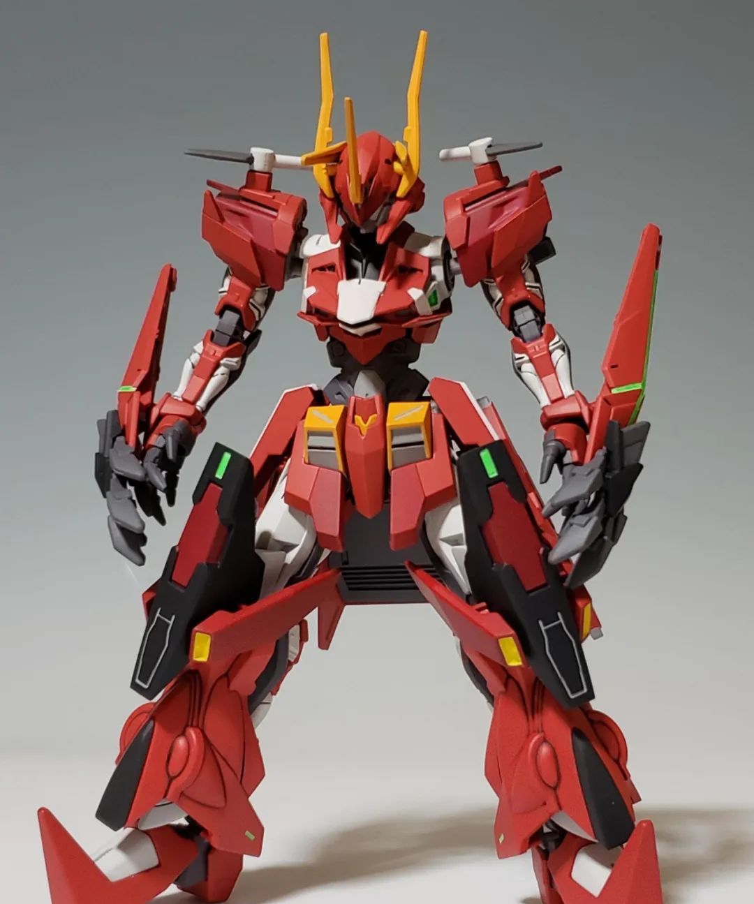 君王异端双重锻混搭改造&涂装__财经头条