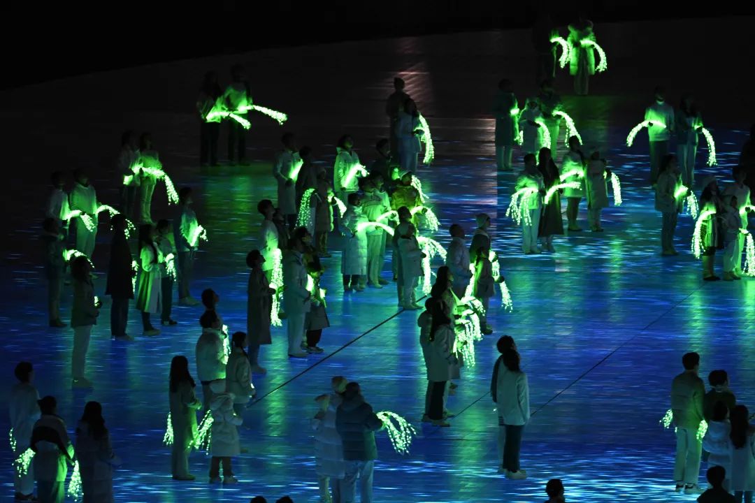 天下一家，一起向未来！快来收藏北京冬奥闭幕式的精彩瞬间→休闲区蓝鸢梦想 - Www.slyday.coM