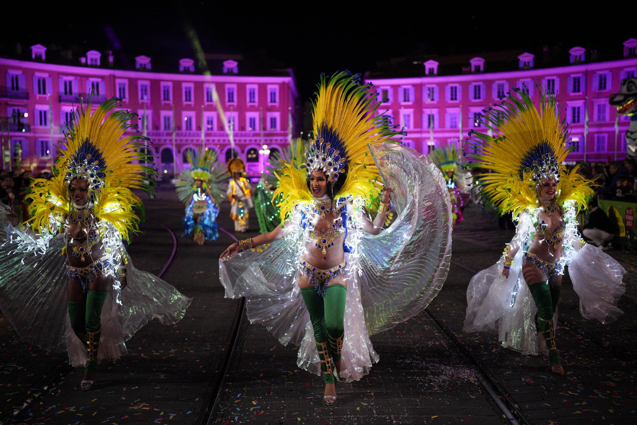 法国尼斯:接着舞|法国尼斯|新华社_新浪新闻