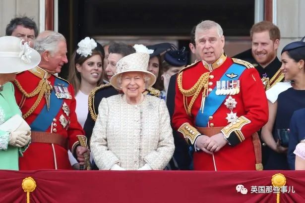 刚刚，女王新冠阳性！ 今年糟心事太多，女王精神肉眼可见的不好啊...休闲区蓝鸢梦想 - Www.slyday.coM