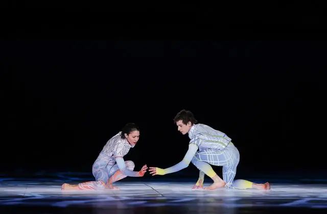 天下一家，一起向未来！快来收藏北京冬奥闭幕式的精彩瞬间→休闲区蓝鸢梦想 - Www.slyday.coM