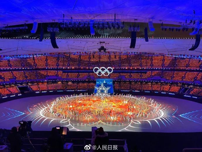 天下一家！我们不想说再见休闲区蓝鸢梦想 - Www.slyday.coM