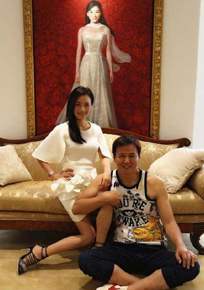 两人身价超300亿曾开创微商界的商业帝国8年后毁于一旦