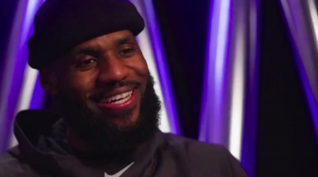 9项历史第一！詹皇登顶三分榜 获骑士球迷疯狂欢呼开心仰天怒吼休闲区蓝鸢梦想 - Www.slyday.coM