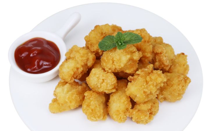 无油风味的香酥鸡米花,外酥里嫩,鲜香营养,老少皆宜的家常美食