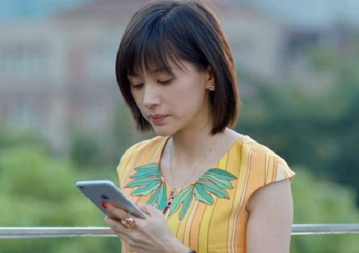 欢乐颂曲筱绡的妈妈拿到了所有的财产有钱了她就幸福了吗