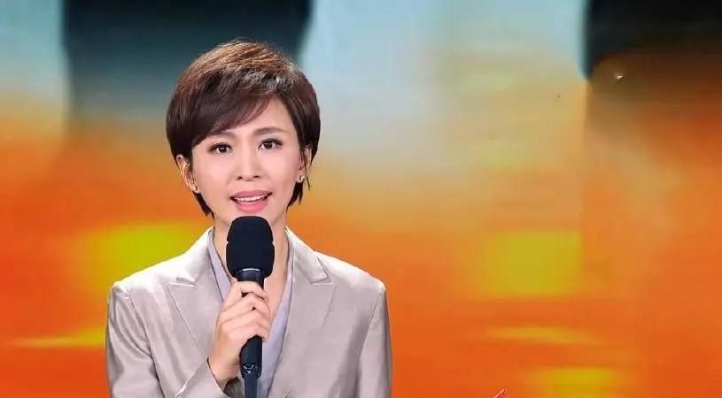 《新闻联播》欧阳夏丹:父亲早逝,她托起母亲的晚年,婚恋成难题休闲区蓝鸢梦想 - Www.slyday.coM 《新闻联播》欧阳夏丹:父亲早逝,她托起母亲的晚年,婚恋成难题休闲区蓝鸢梦想 - Www.slyday.coM