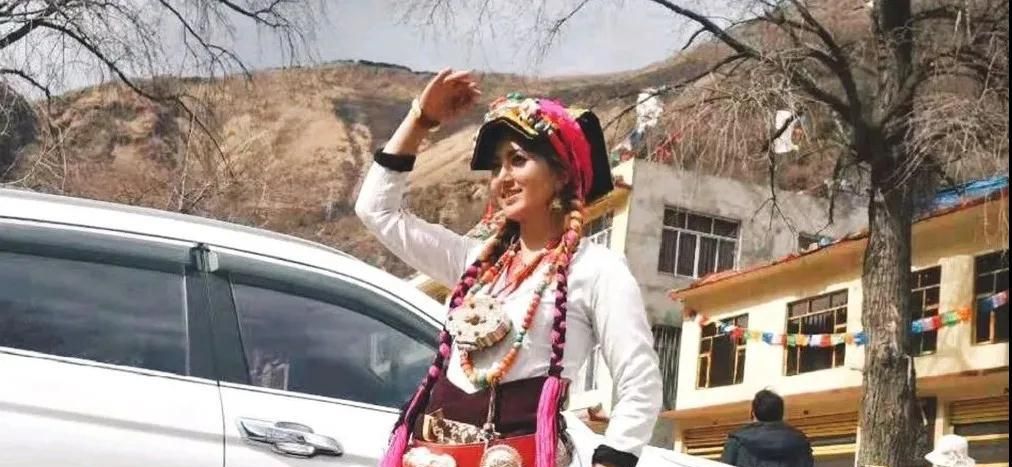 拉姆：新婚就被家暴，2次申请离婚，被前夫烧毁前她经历了什么？休闲区蓝鸢梦想 - Www.slyday.coM