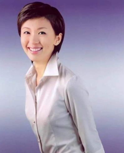 《新闻联播》欧阳夏丹:父亲早逝,她托起母亲的晚年,婚恋成难题休闲区蓝鸢梦想 - Www.slyday.coM 《新闻联播》欧阳夏丹:父亲早逝,她托起母亲的晚年,婚恋成难题休闲区蓝鸢梦想 - Www.slyday.coM