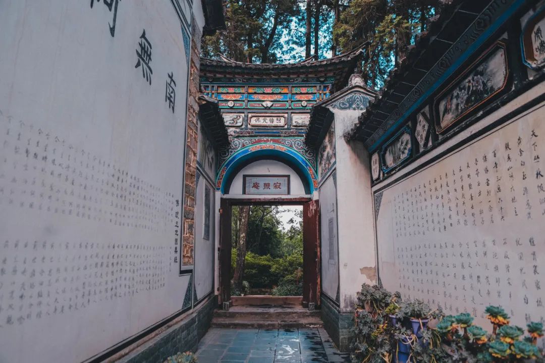 这个中国最美尼姑庵 连韩红都慕名而来|寂照庵|大理|中国_新浪时尚