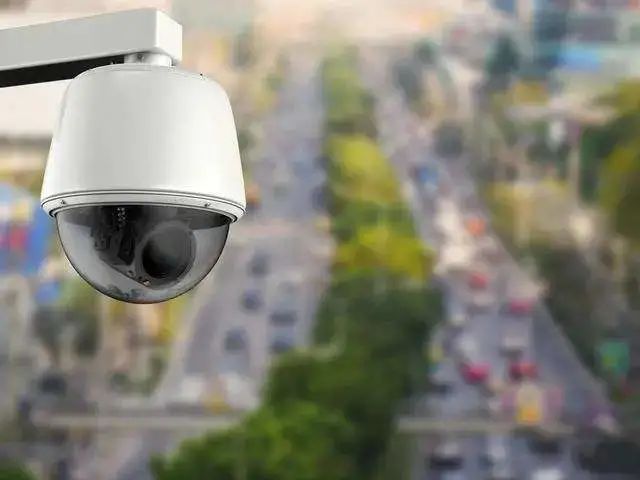 哈市新增13处电子抓拍摄像头↘