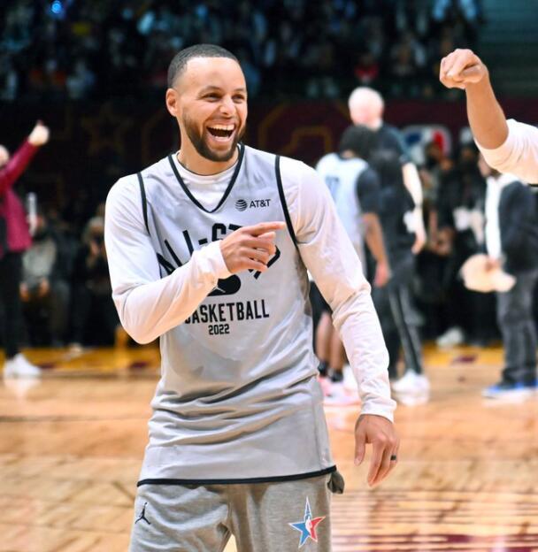 库里单节6记三分上半场8三分打破全明星纪录休闲区蓝鸢梦想 - Www.slyday.coM