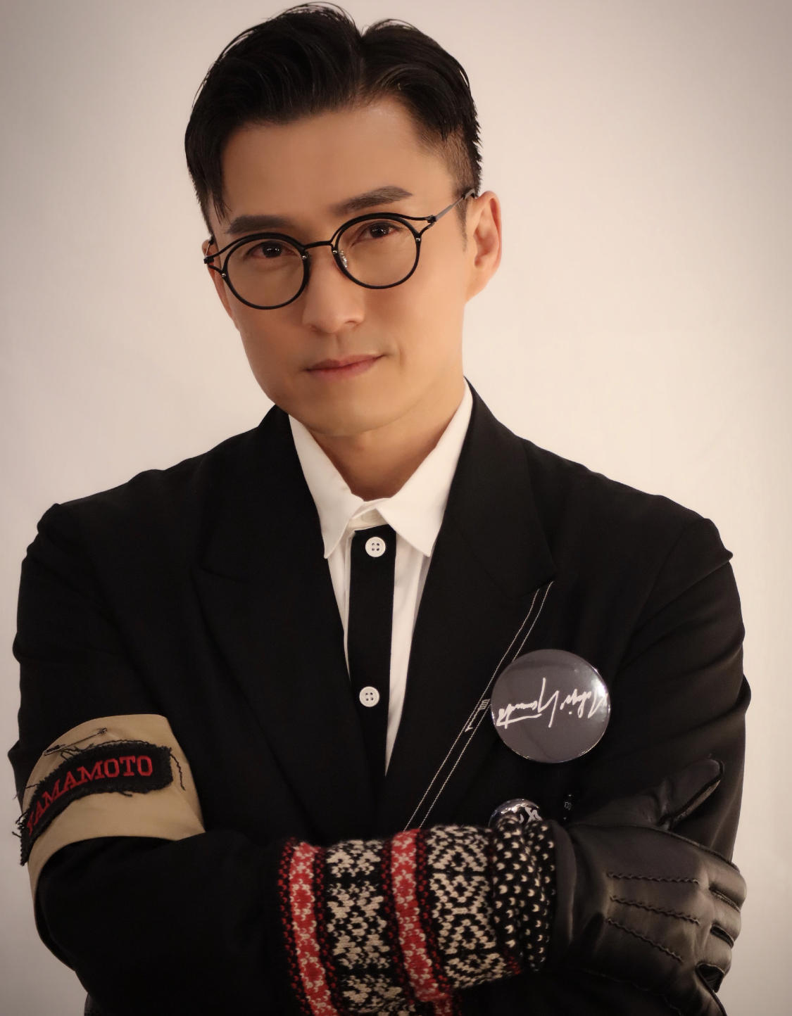 陈山聪曾为赚生活费兼职卖牛仔裤因老戏骨一席话找到自身定位