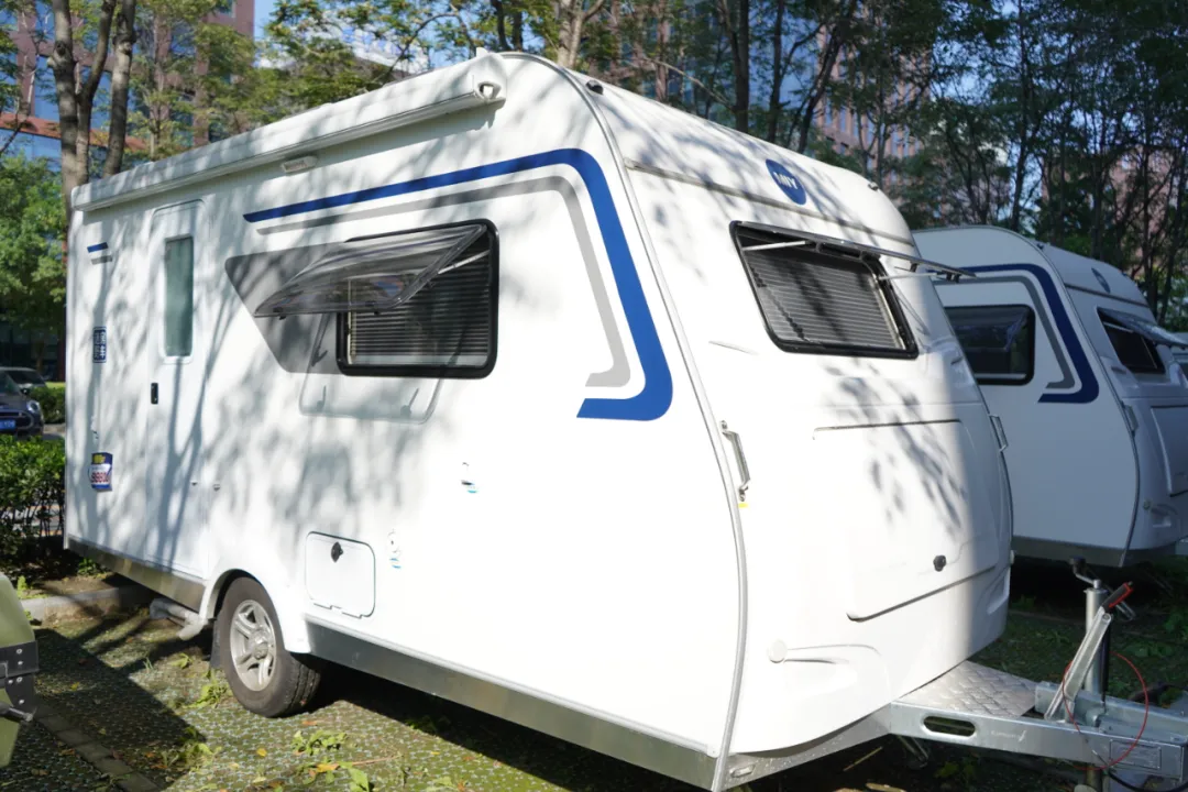 紧凑型实用小拖挂迷野miy420大家庭自驾出行利器