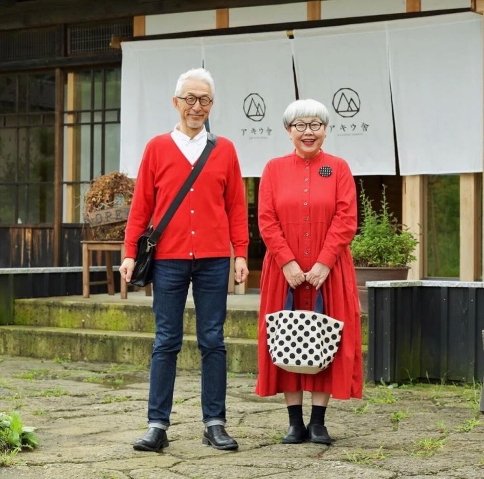 日本最会穿的大爷大妈长相一般身材普通却比年轻人还时髦