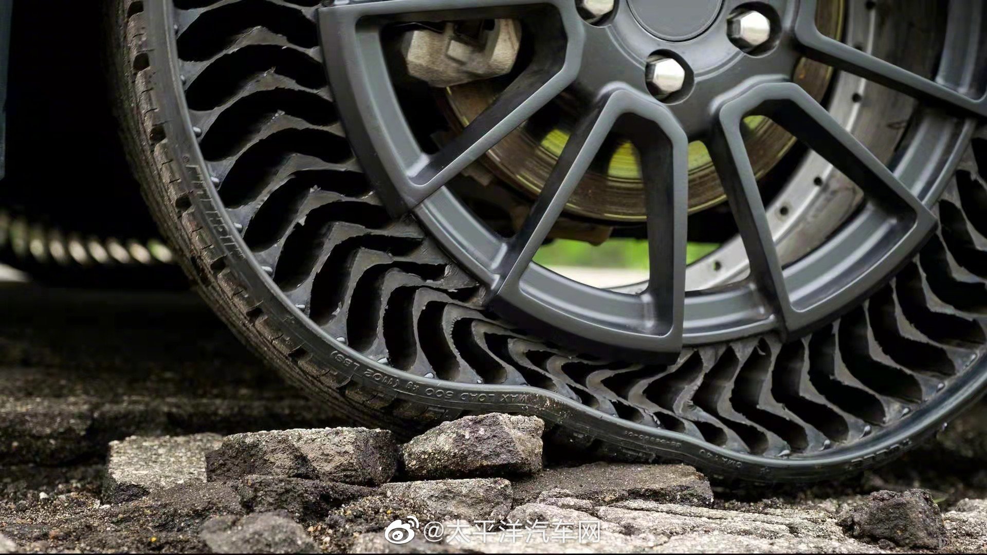 米其林计划推出非充气轮胎