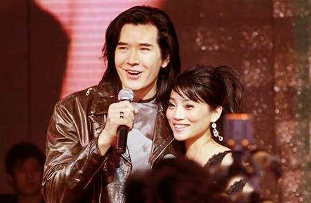 著名歌手朱桦:曾婉拒费翔求爱,陪妈妈抗击"阿尔茨海默病"|朱桦|费翔