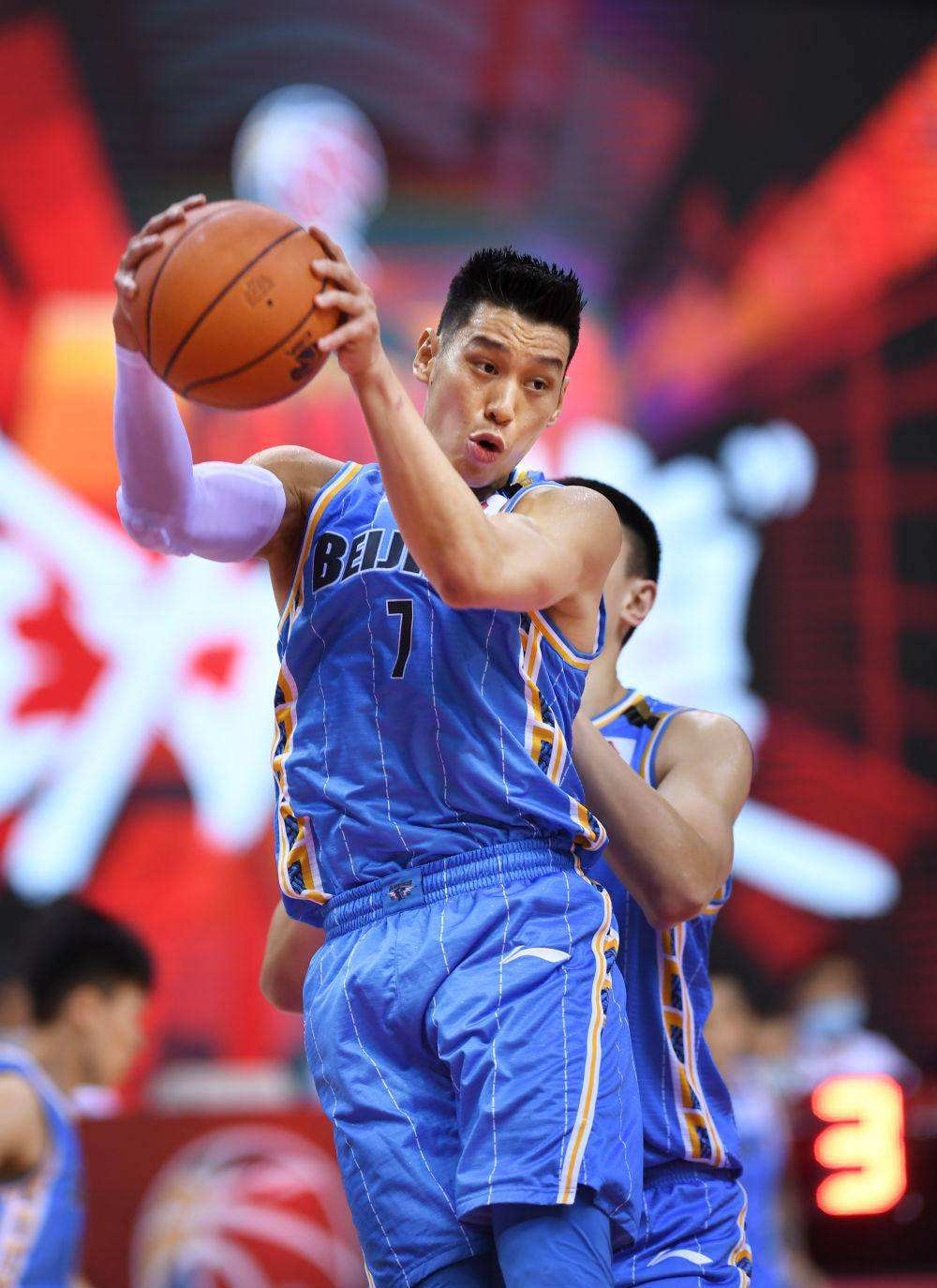 北京时间2月21日,据北京媒体消息,北京首钢男篮计划将于本周三前往