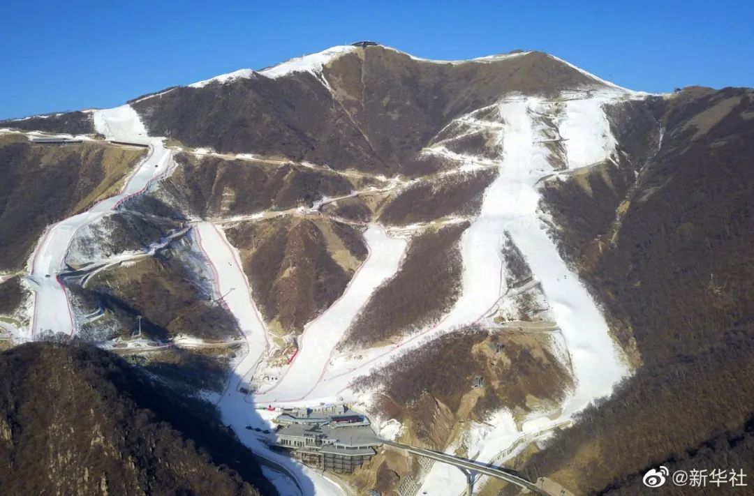 专门给眼睛拍特写的摄影师休闲区蓝鸢梦想 - Www.slyday.coM