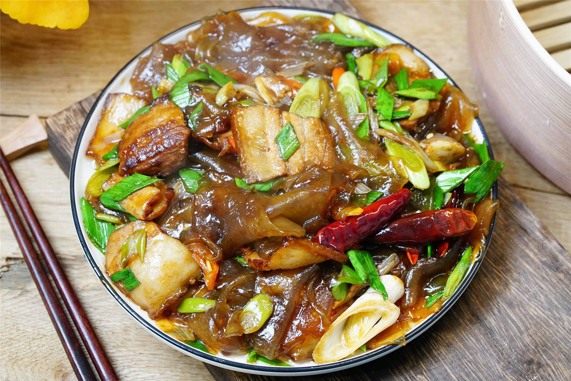 美味的黄豆芽焖粉皮|黄豆芽|粉皮|肉丝_新浪新闻